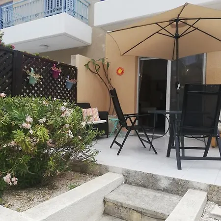Apartment Liga Townhouse